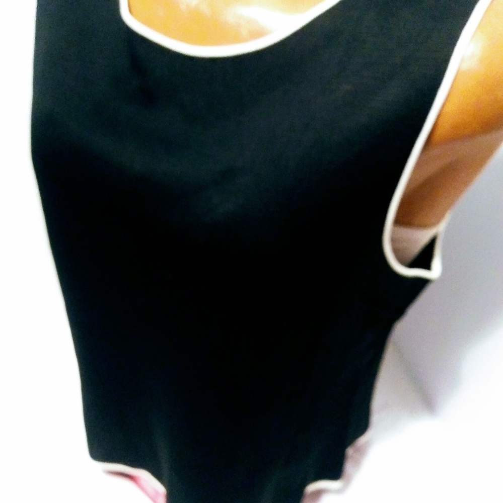 Women's Black Classic Modern Top Shirt Apparel
